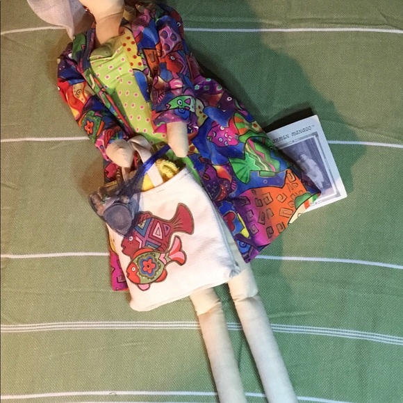 Carmen Manago Doll Signed Vtg Flo Beach Bunny Cloth Doll Shells Beach Coverup - Picture 7 of 11